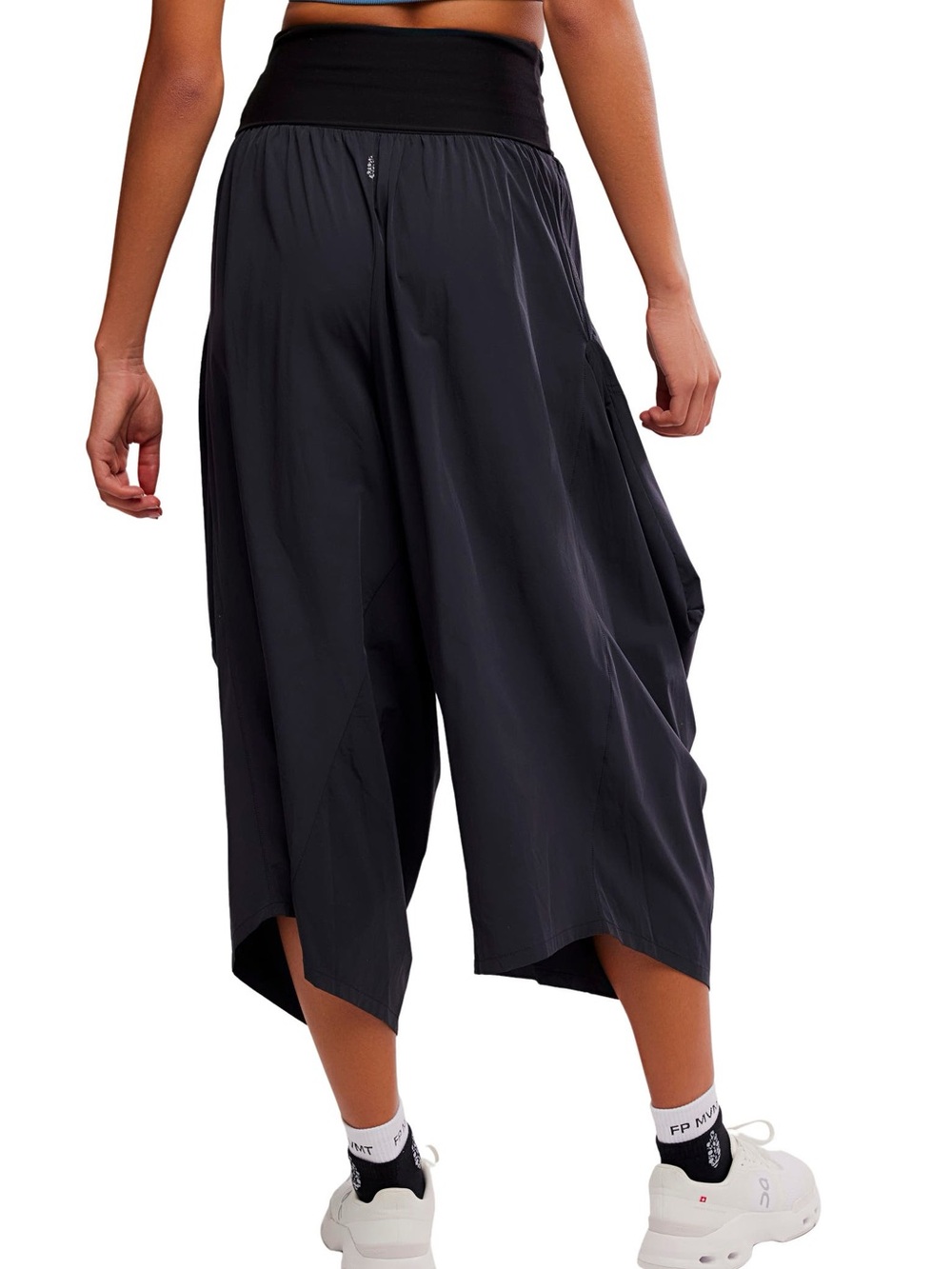 New Free People Movement Way Back Convertible Crop Pants-Black-Size Small